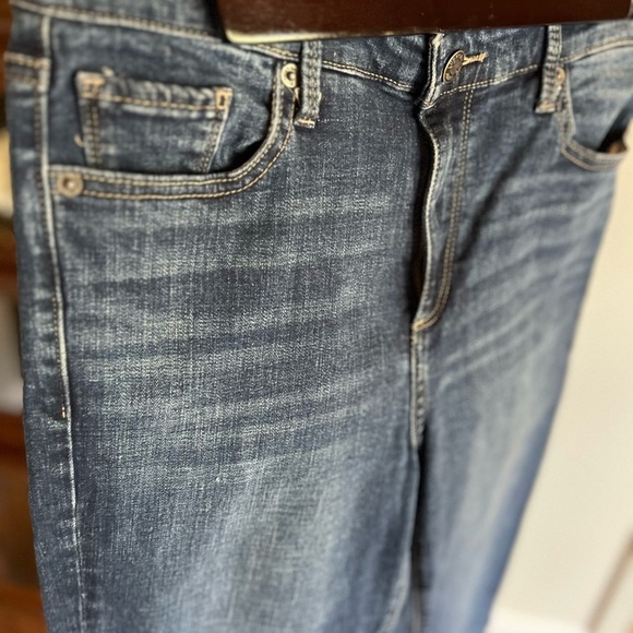 Lucky Brand Bridgette skinny jeans size 6 frayed bottoms - Picture 10 of 11